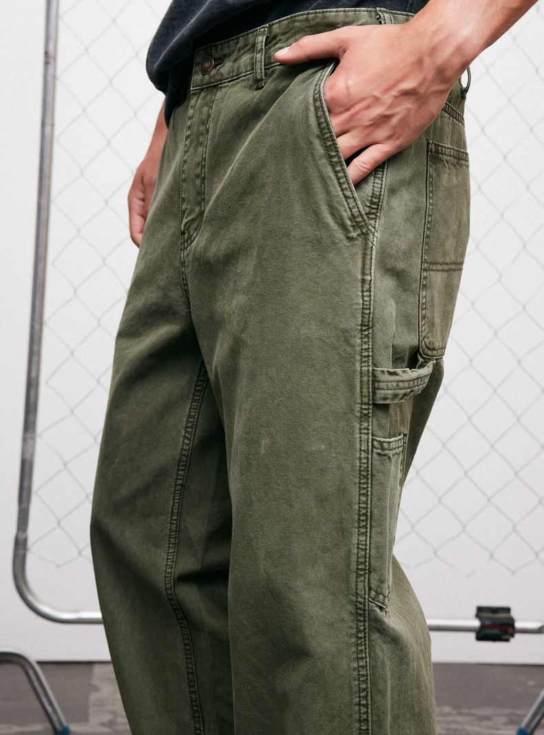 Pantalón Carpintero Bolsillo Parche-2