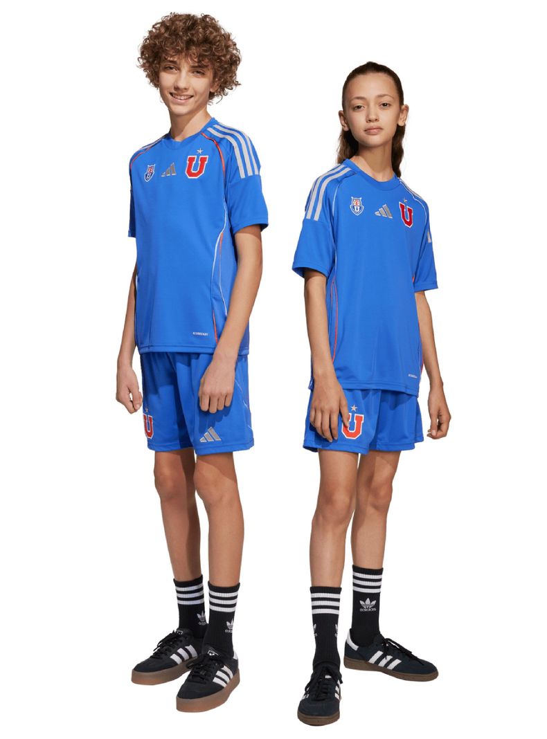 Short Universidad de Chile 2025 Niño-4