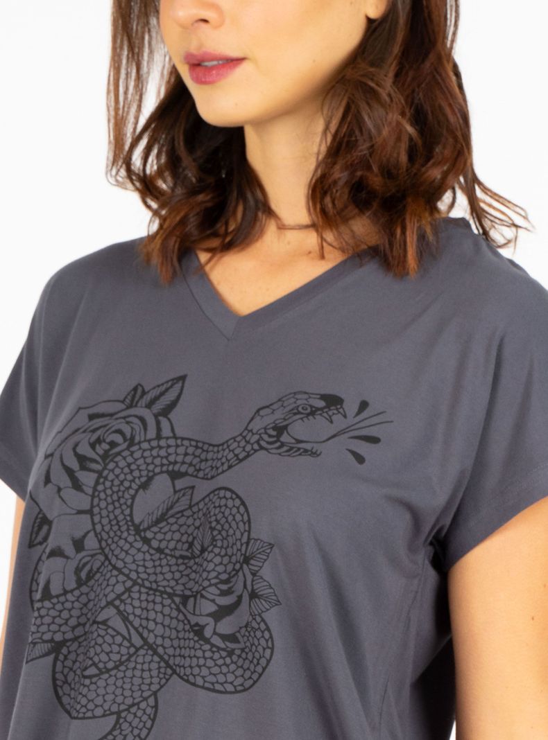 Polera Manga Corta Hombro Caído V Neck Snake-2
