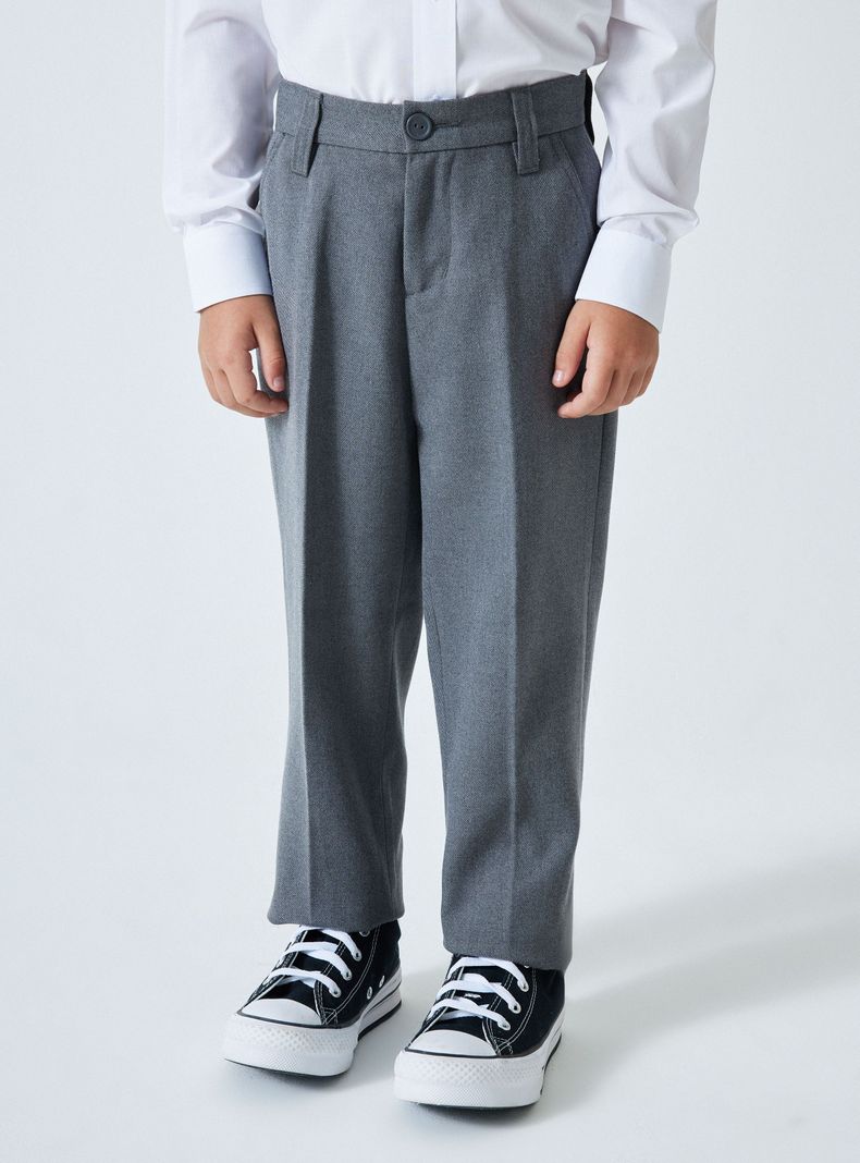 Pantalón Slim Fit Gris Talla 4 A 8-0