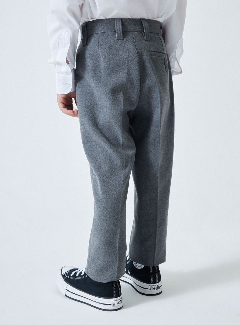 Pantalón Slim Fit Gris Talla 4 A 8-1