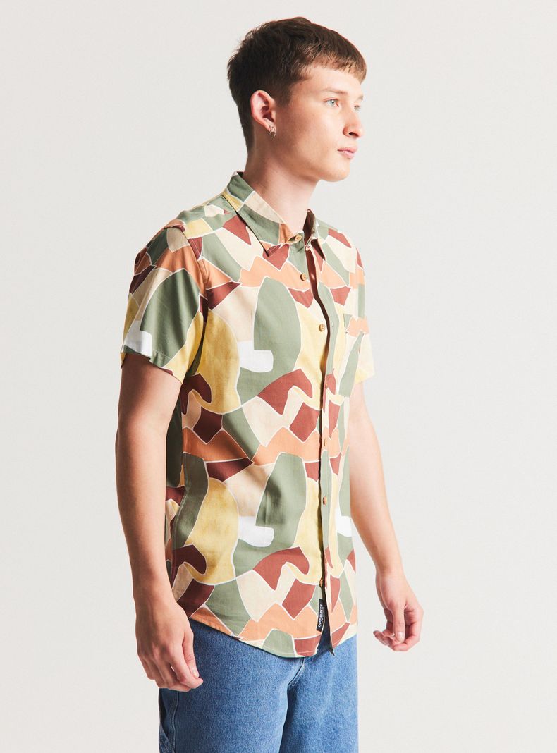 Camisa Modelo Botánico Casual