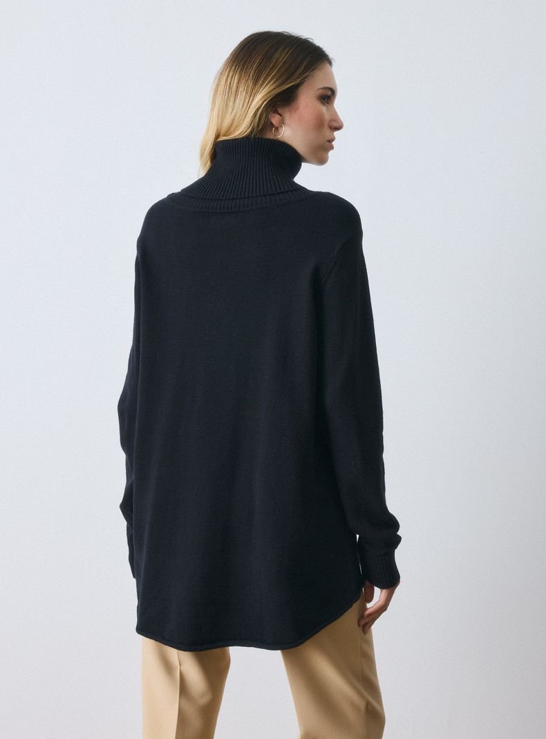 Sweater Cuello Alto con Bolsillos-1