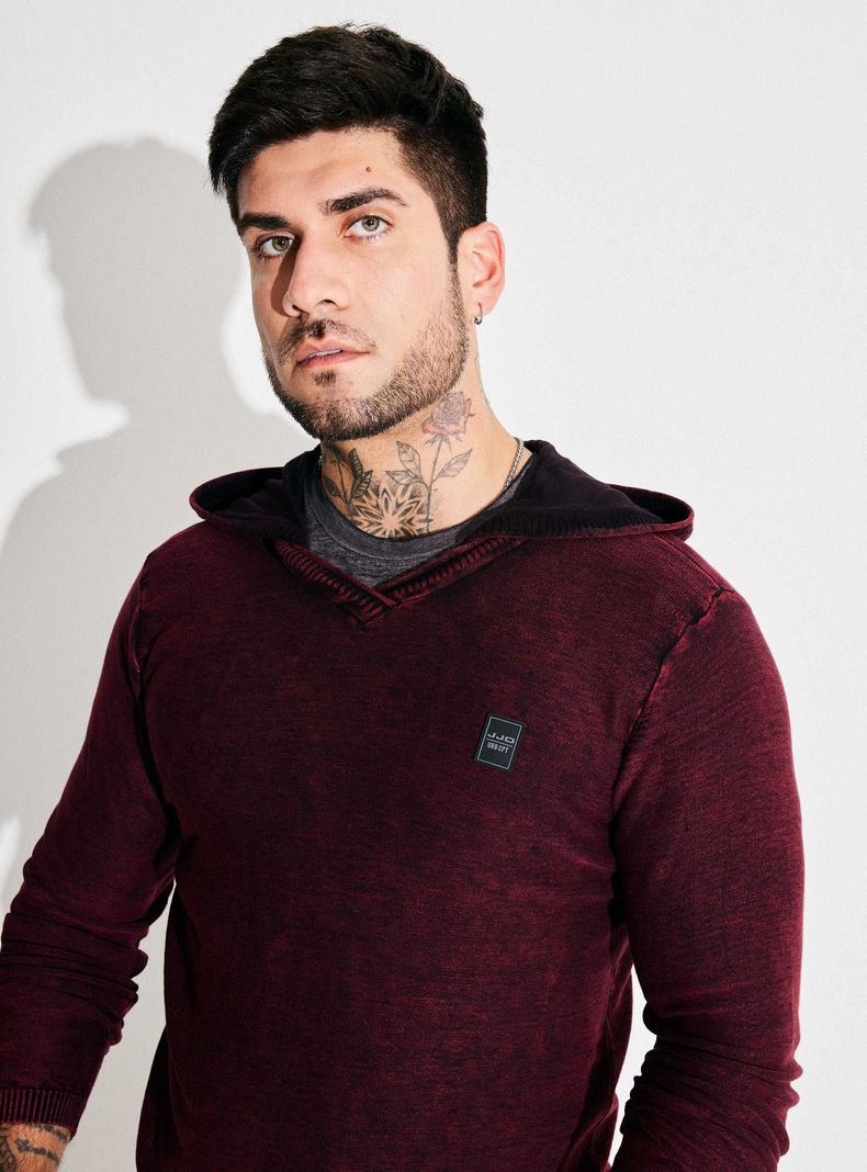 Sweater con Capucha Lavado Desgastado Bi Color-2