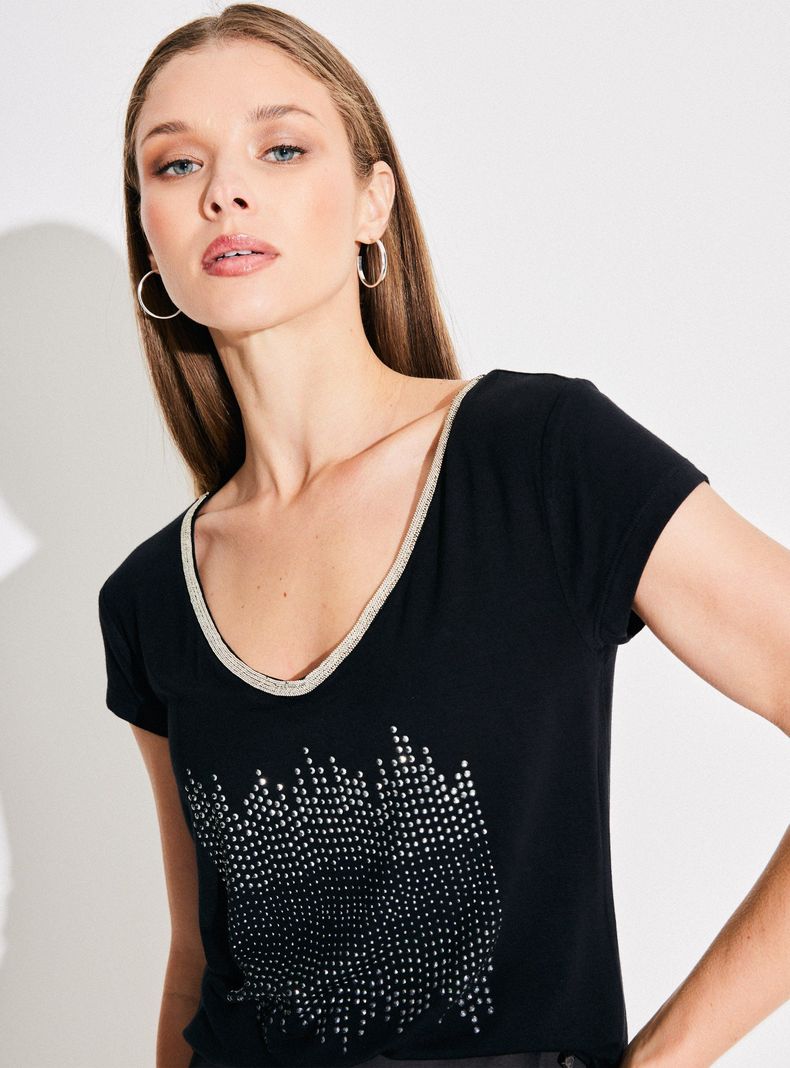 Polera Ajustada Escote V Aplicación de Cadena-2
