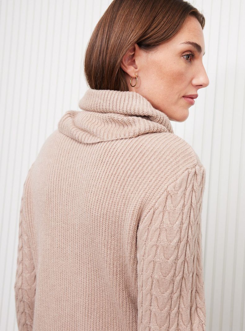 Sweater con Trenzas en Delantero Cuello Tortuga-3