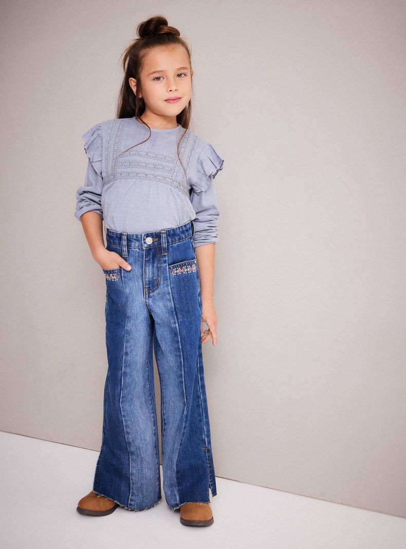 Jeans Paneles de Color con Bordado Pata Ancha-0