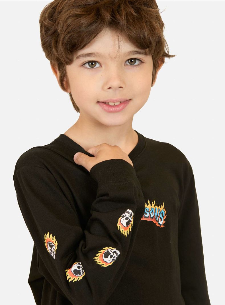 Polera Gráfica con Manga Larga-2