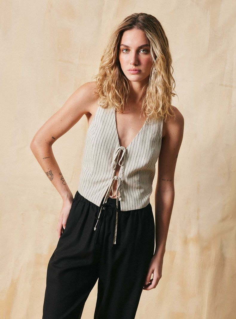 Blusa con Doble Amarra Frontal-0