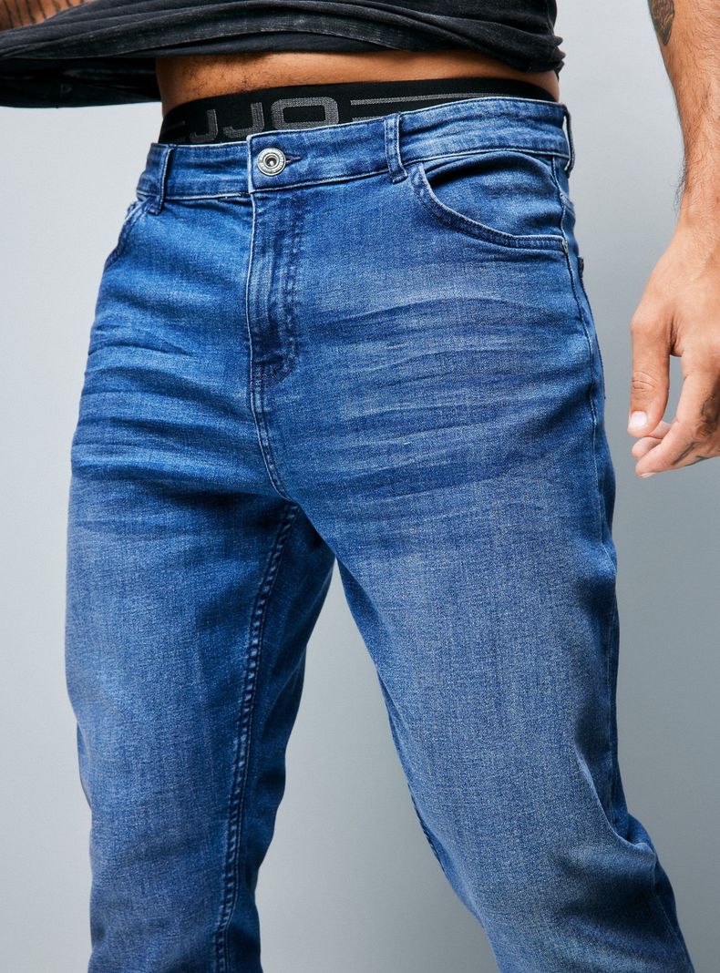Jeans Slim Fit Medio 3 Básico-2