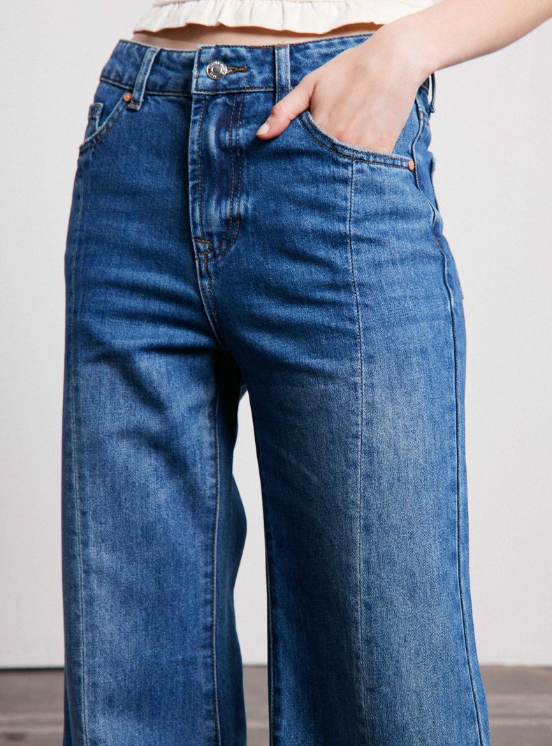 Jeans Flare Corte Delantero-2