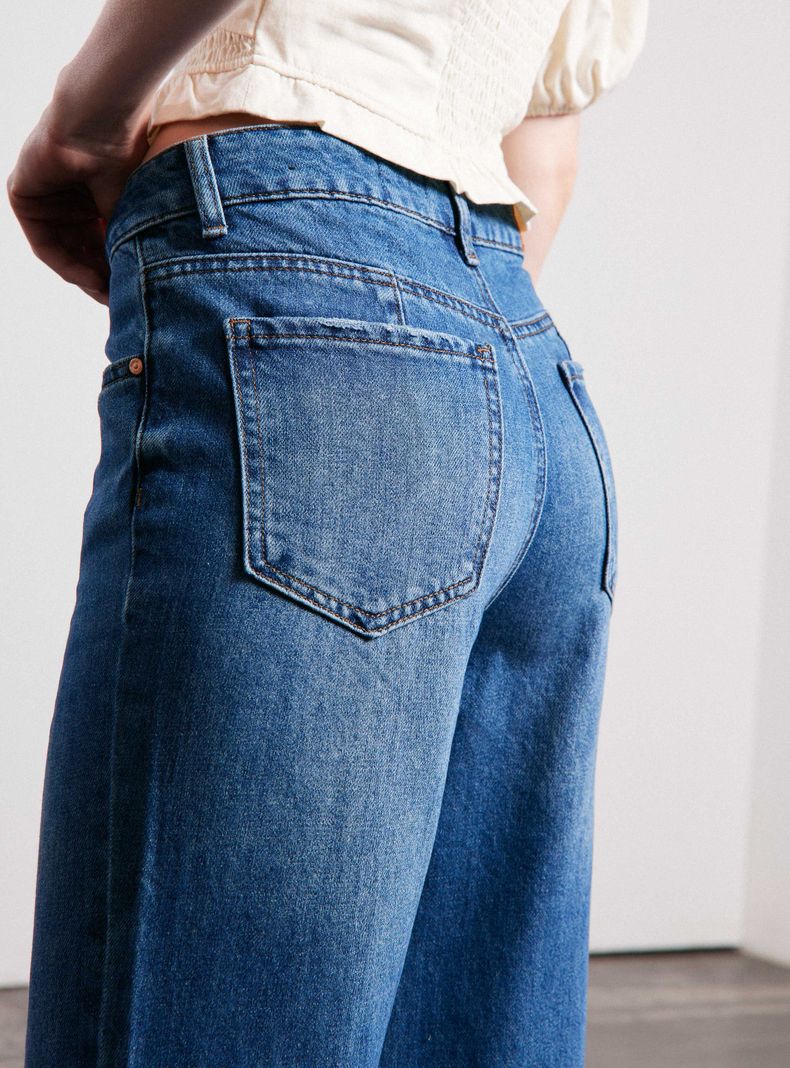 Jeans Flare Corte Delantero-3