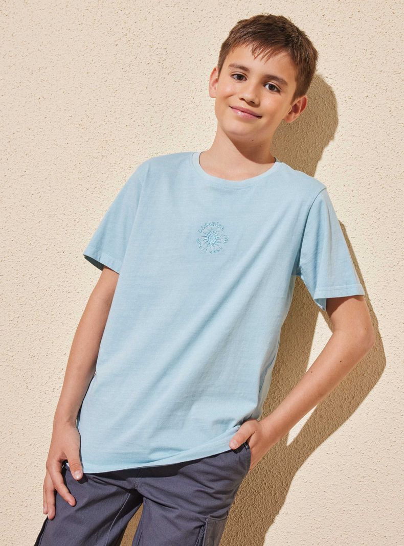 Polera Bordado en el Pecho-3