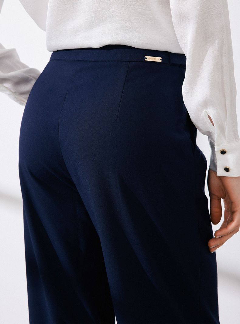 Pantalón Casual con Botones en Pretina-3