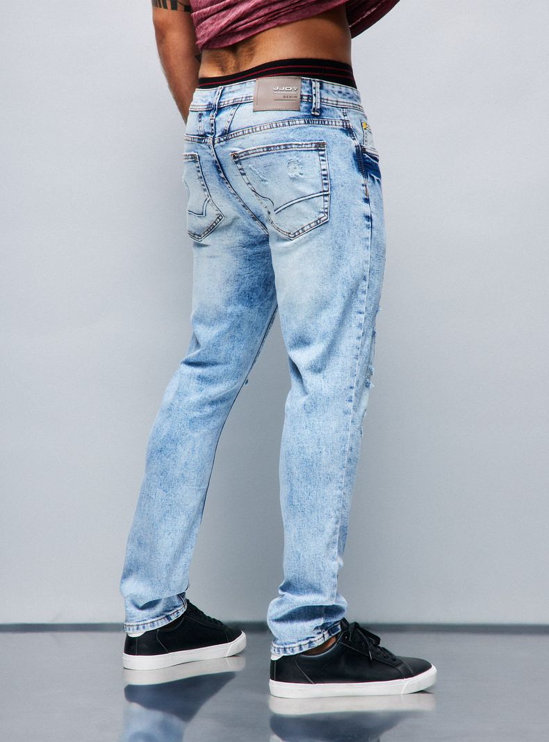 Jeans Lavado Fuerte con Roturas-1