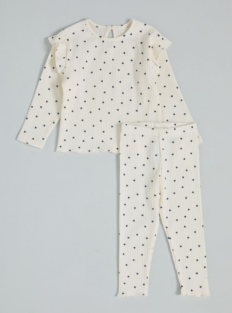 Conjunto Rib Estampado Corazones