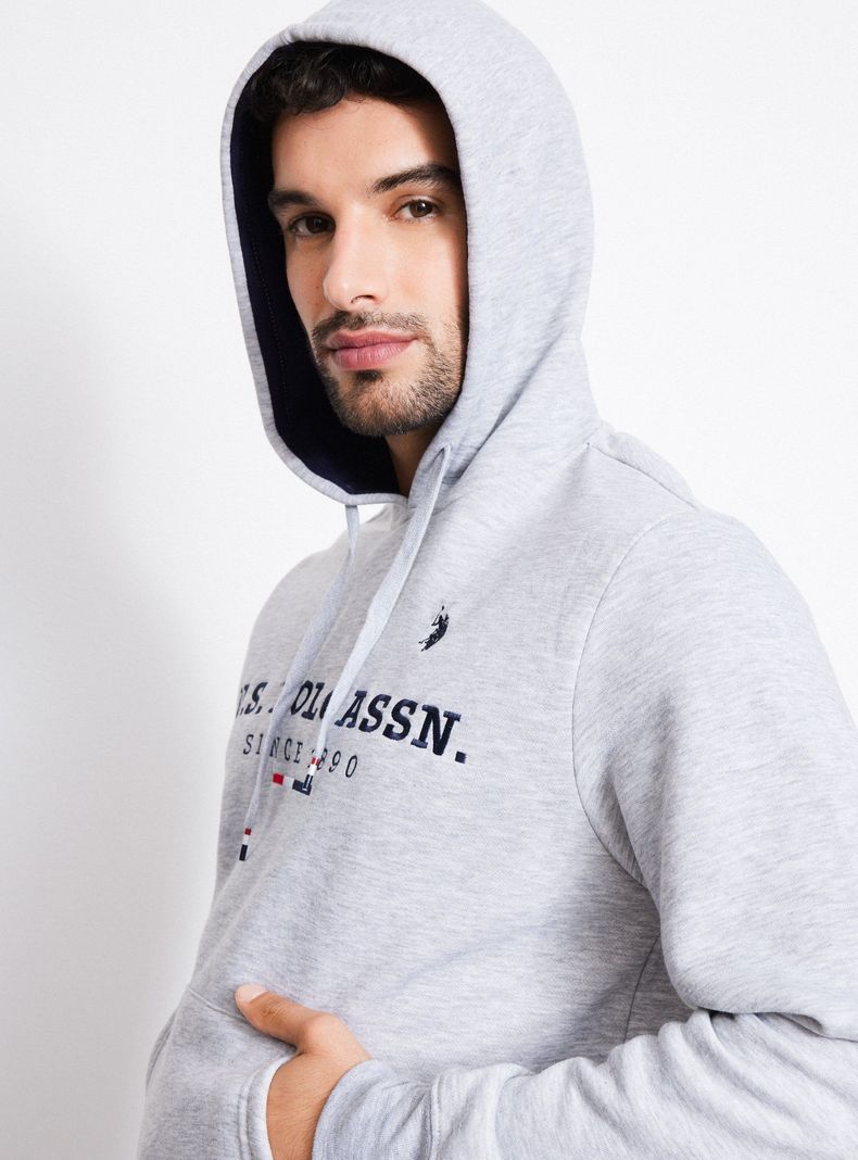 Polerón Hoodie Logo En Pecho-3