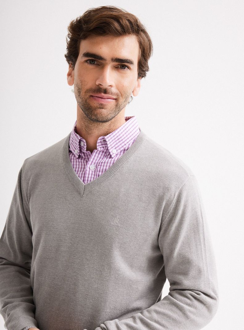 Sweater Bassic Cuello V-2