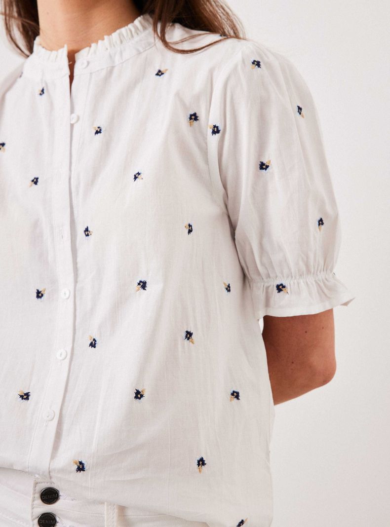 Blusa Bordada con Manga Globo-2