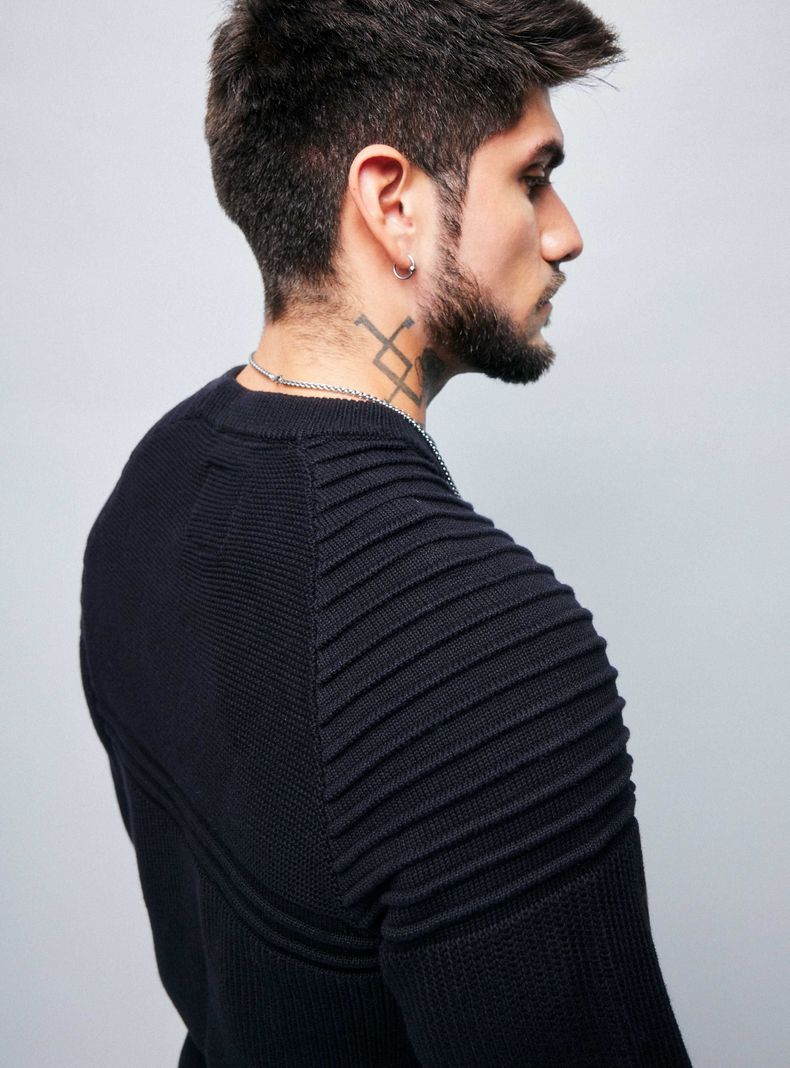 Sweater Multipunto con Lavado Ácido-3