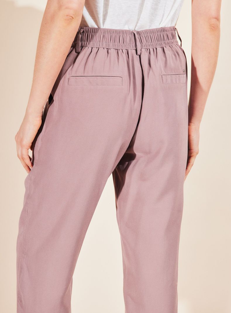 Pantalón Capri de Tencel-3