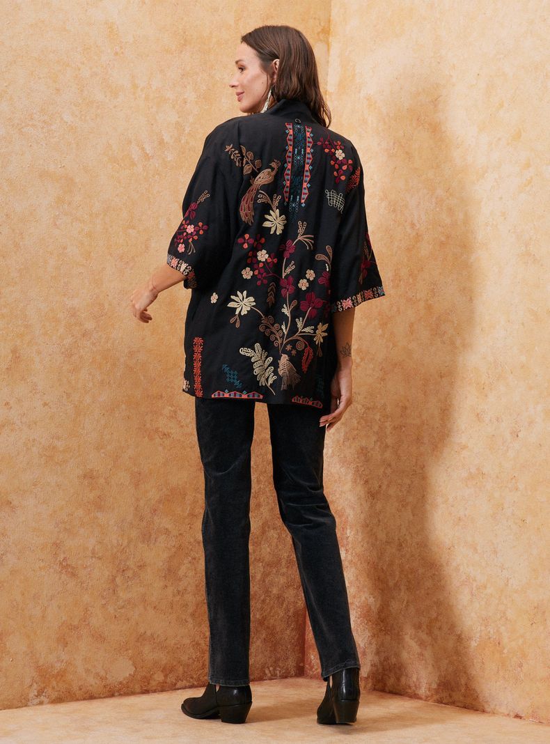 Blusa Tipo Kimono Bordado-5
