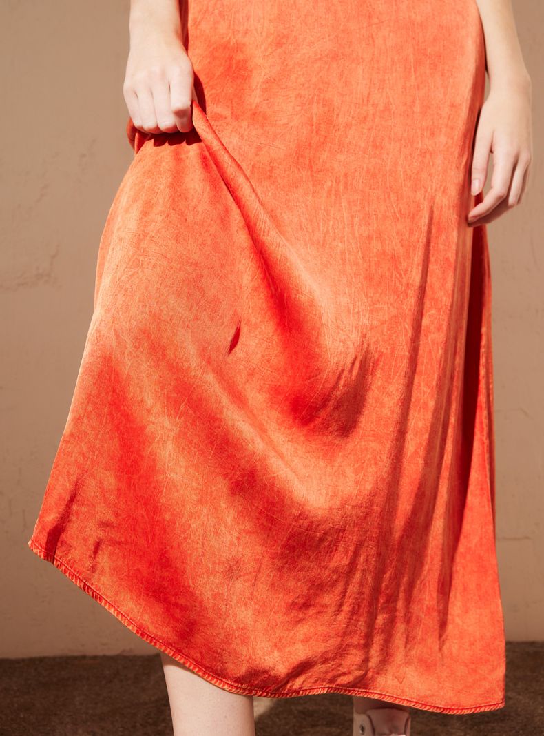 Vestido Satín Lavado con Escote Bordado-3