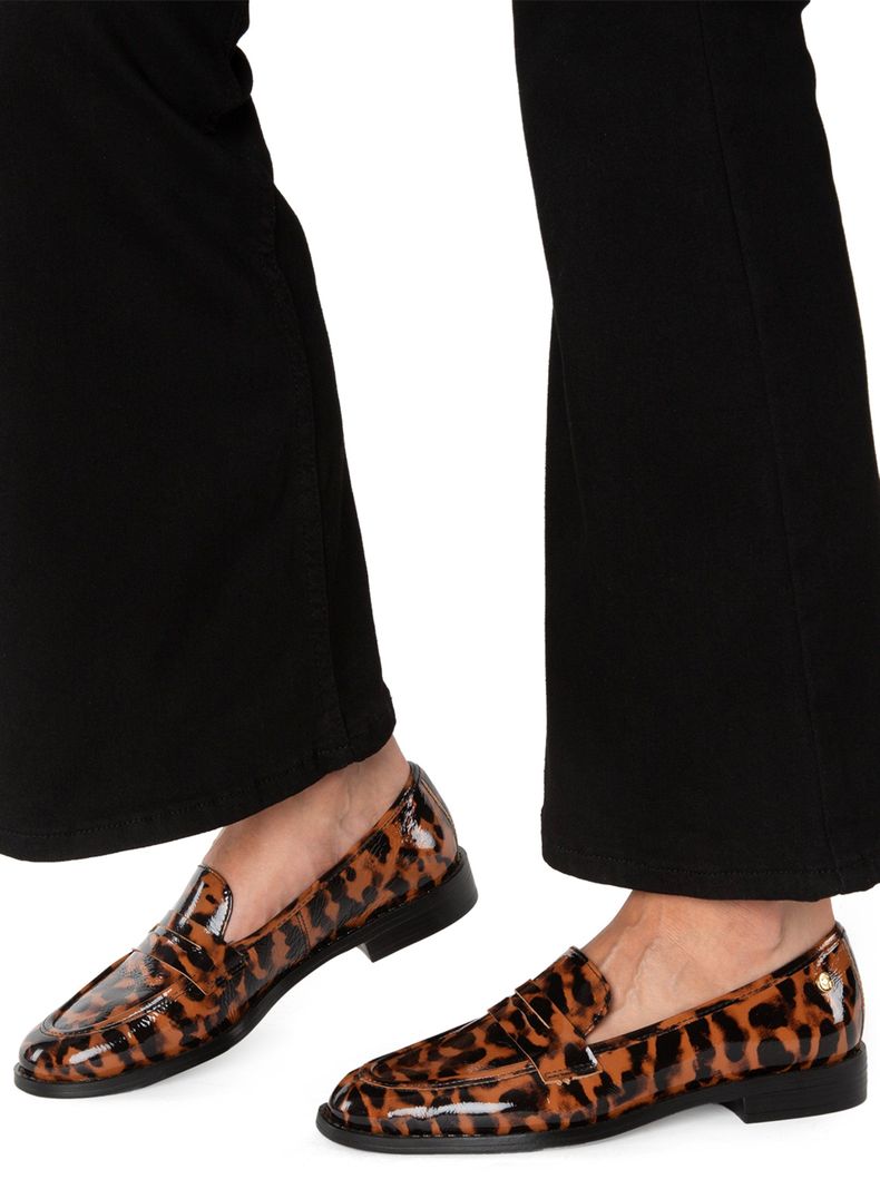 Mocasín Leopardo Cuero Amali 660070 Mujer-1
