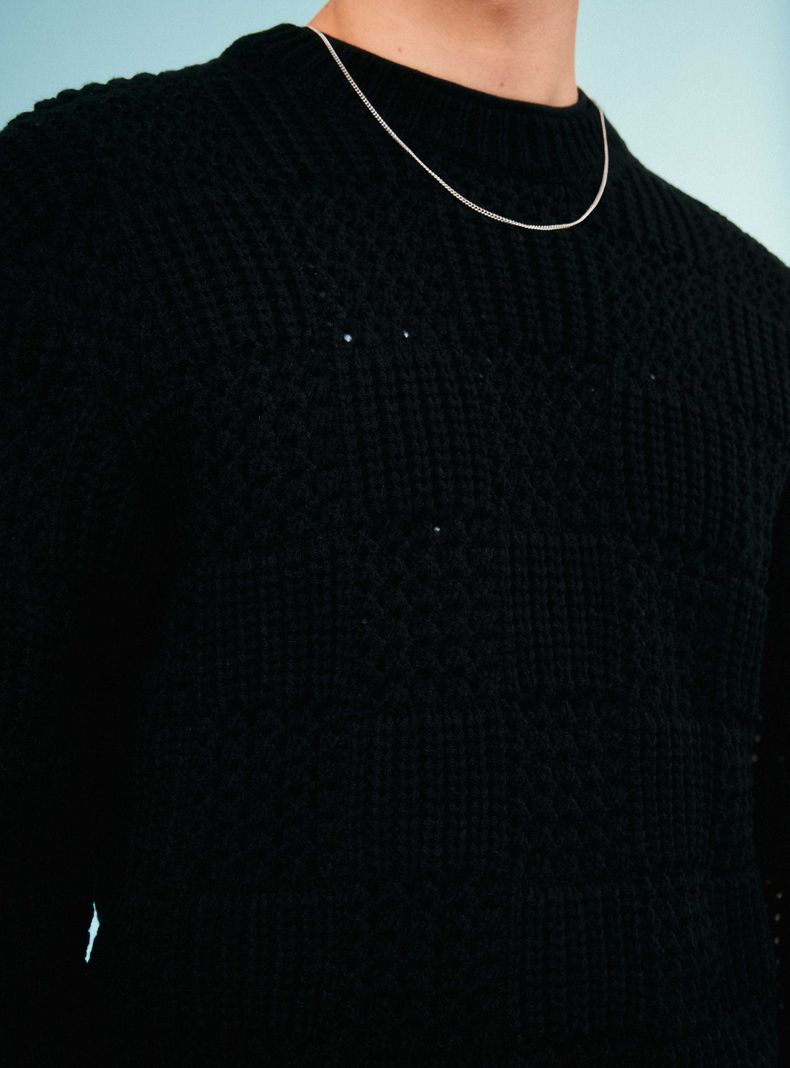 Sweater Calado Cuello Redondo-3
