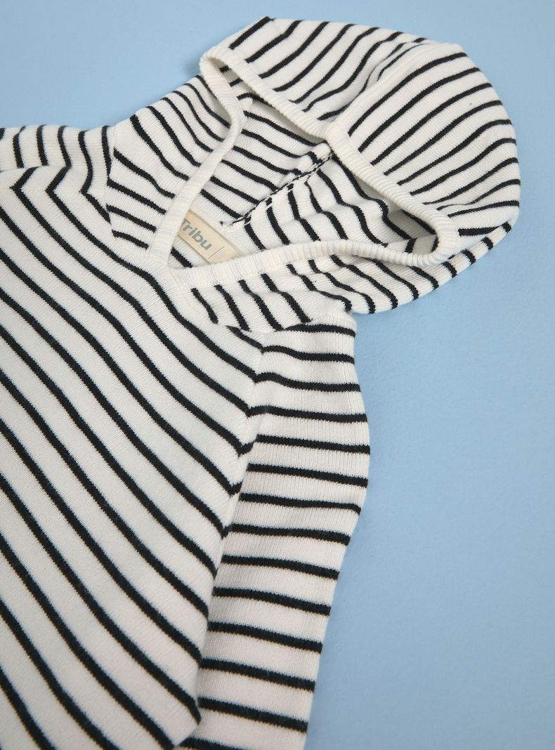 Sweater con Capucha-2