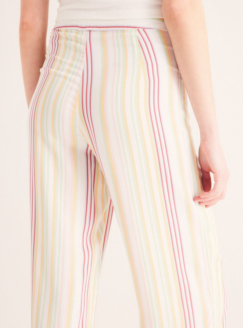 Pantalón Botón Fluido-3