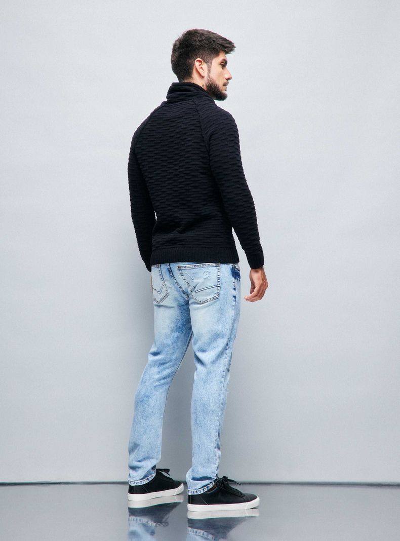 Sweater Punto Texturado Cuello Alto Cruzado-5