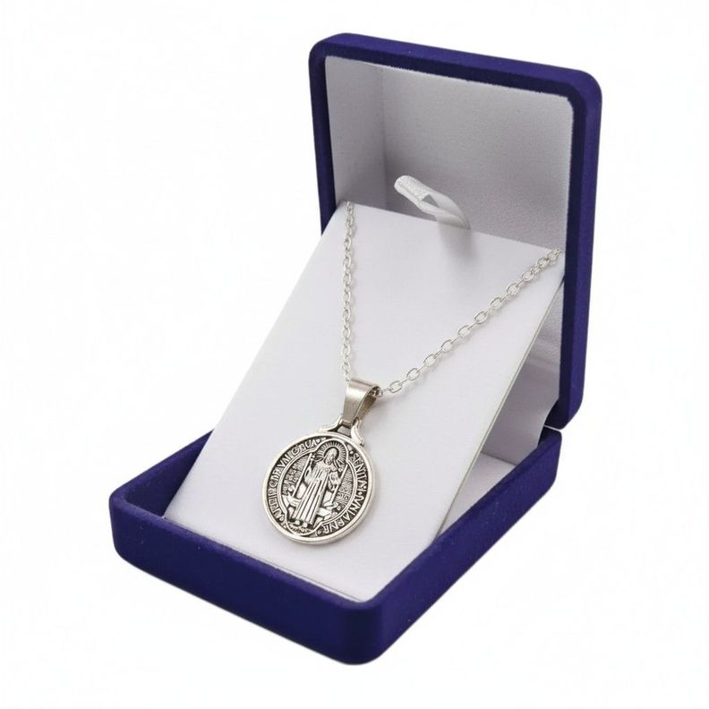 Colgante Medalla San Benito + Cadena + Caja Terciopelo