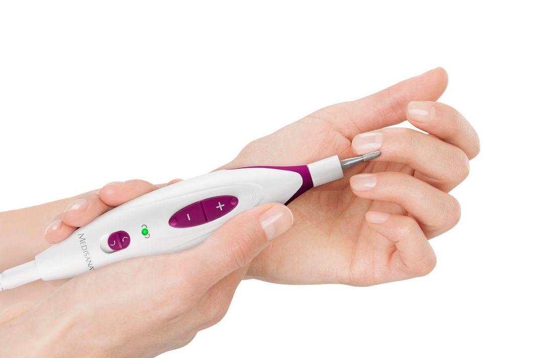Aparato de manicura y pedicura electrico blanco medisana MP815-6