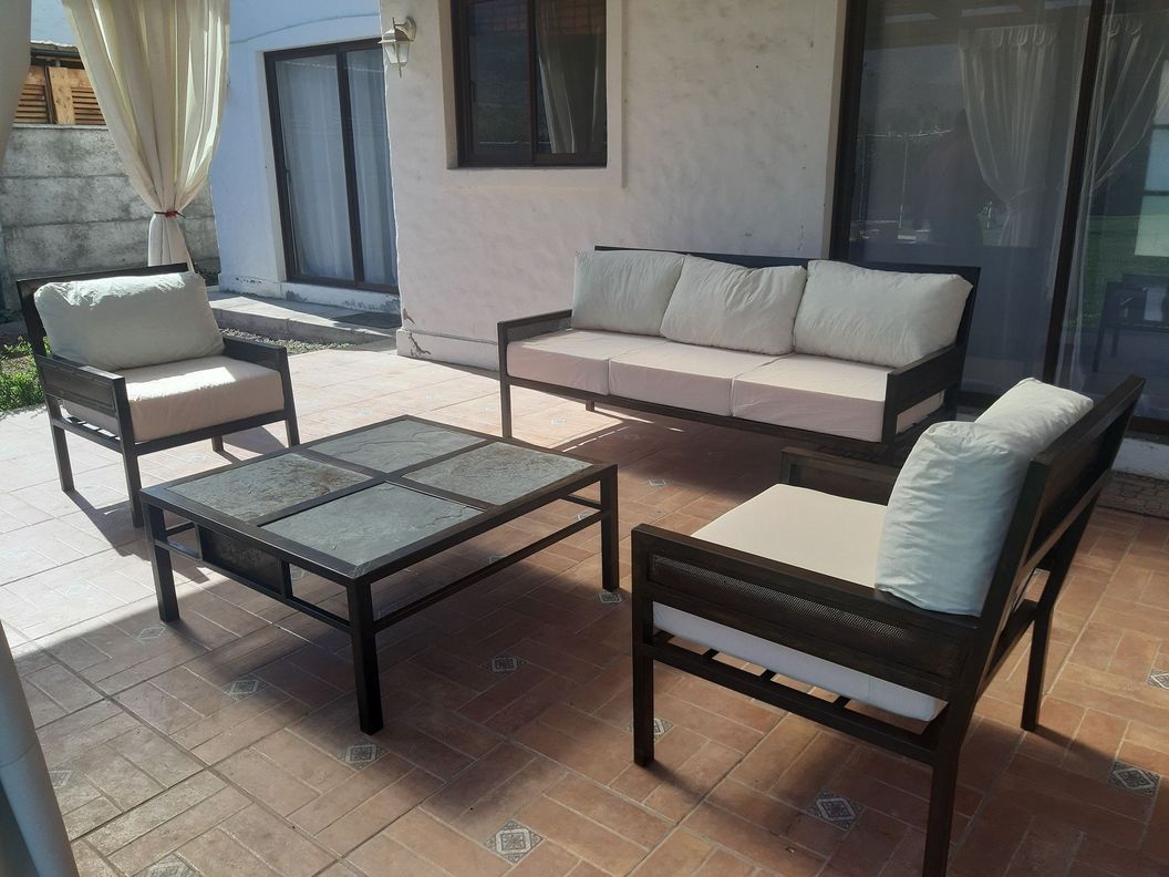 Juego de Living Fierro Etrusco "Perfil Malla" con Mesa de Centro 4 Piedras-2