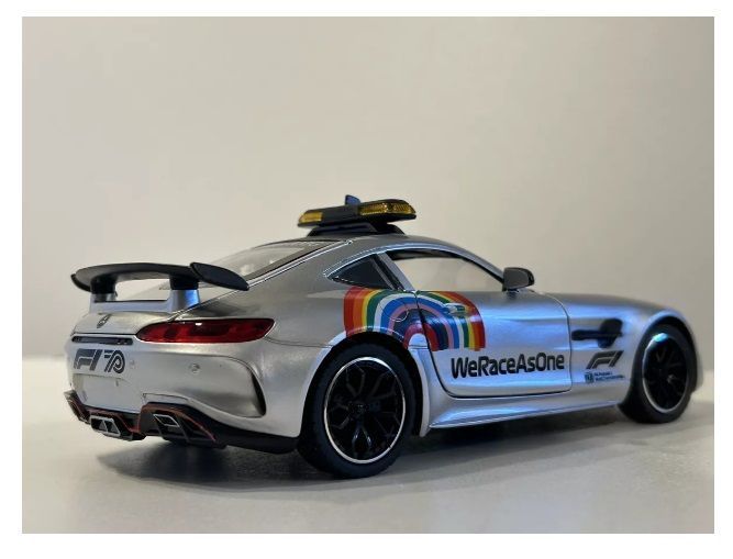 Auto A Escala Mercedes-benz Amg, Safety Car Fórmula 1. 1:24-2
