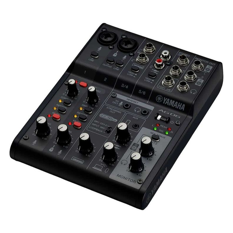 Mezclador para transmisión en vivo 6 canales AG06MK2 Black - Yamaha-0