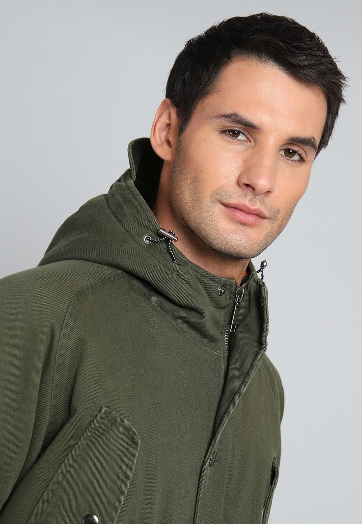 Chaqueta Con Capucha Arrow CA31070VE-2