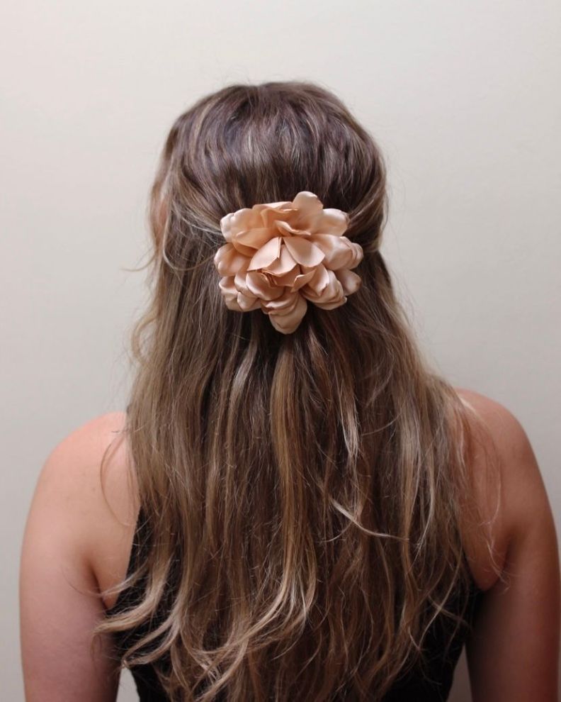 Pinche Flor Luarlú Beige-1