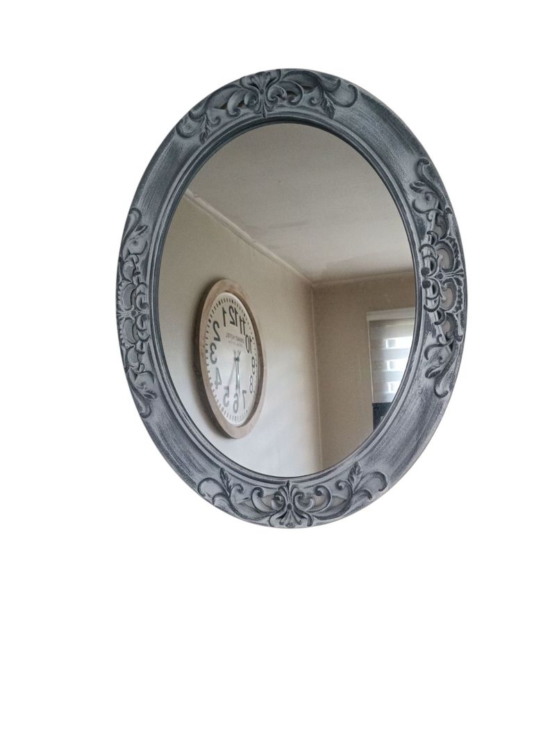 ESPEJO DE PARED OVALADO VINTAGE DECAPADO GRIS CON BLANCO-1