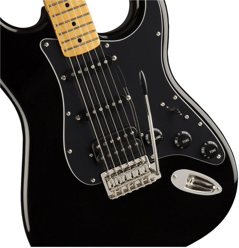 Guitarra Eléctrica Squier Stratocaster HSS Classic Vibe 70s (Negro)-2