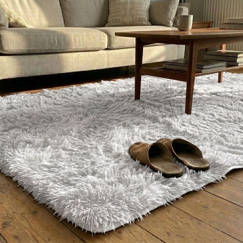 Alfombra de Poliéster Armonia Blanca 150x200 cm Pelo Medio Modelo 026