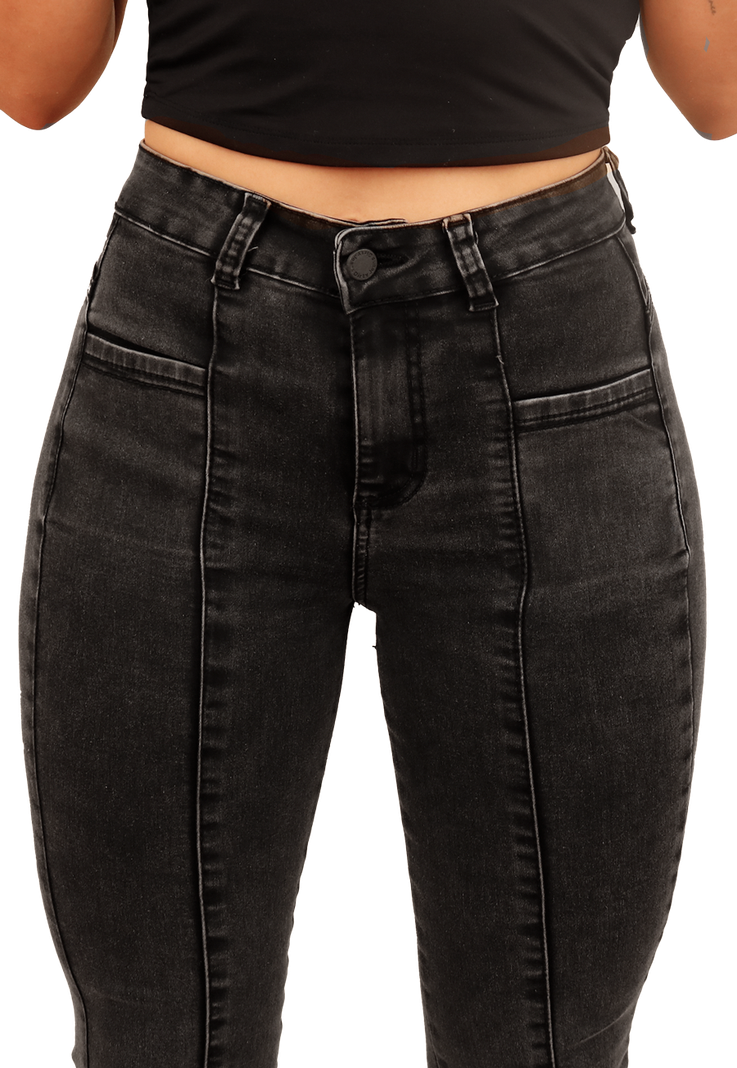 JEANS MUJER NEGRA FLARE JE3945N-2