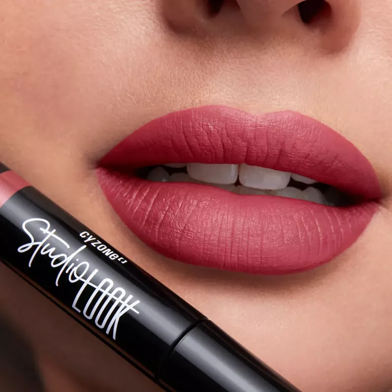 Labial En Barra Supermate Studio Look-1