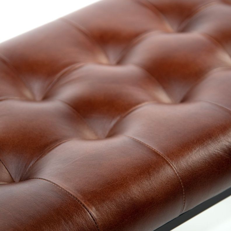 BANQUETA DE CUERO CAPITONE COGNAC PATAS DE FIERRO 140X44X44 -3