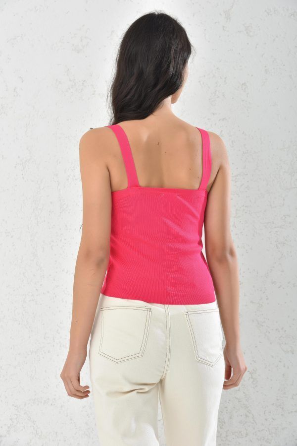Polera Sin Manga Mujer Fucsia Con Cordon -2