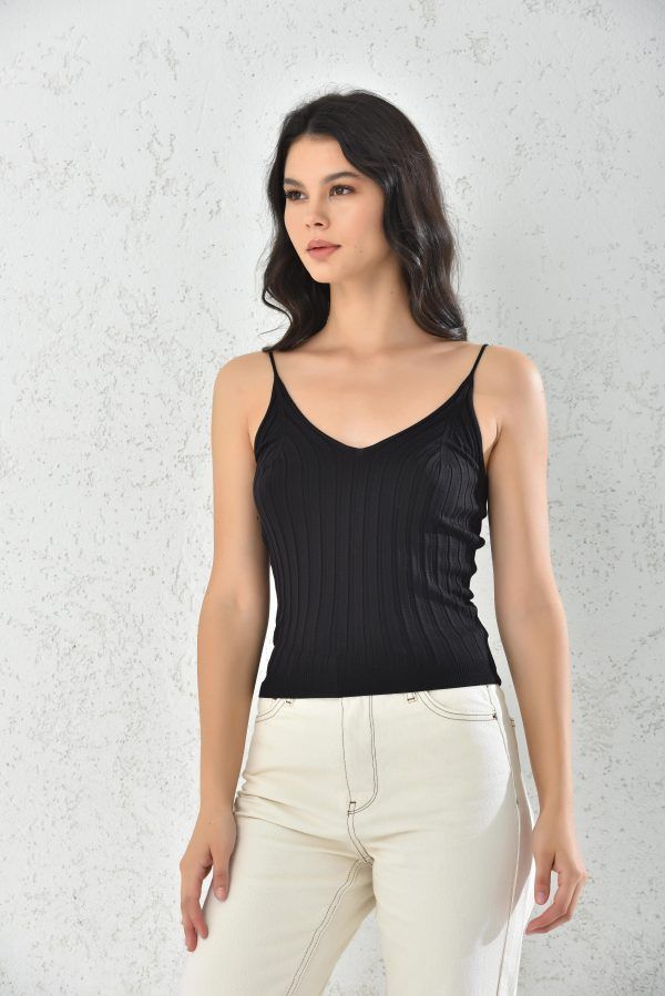 Polera Sin Manga Mujer De Tiras Negra Mrotto-4
