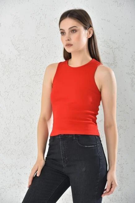 Polera Sin Manga Rojo para Mujer-4