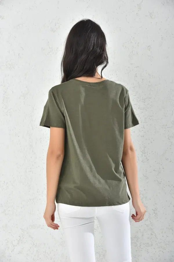 Polera Verde Militar Mujer Cuello V-3