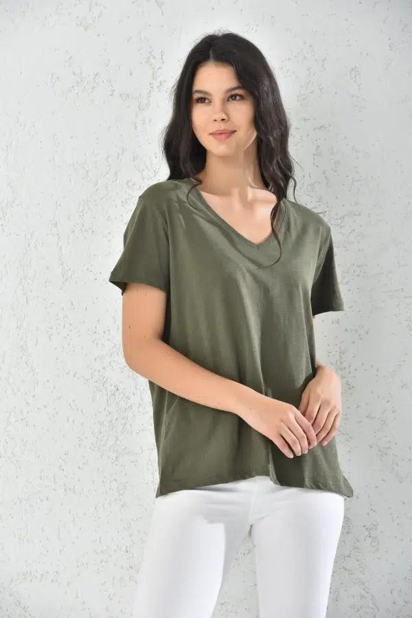 Polera Verde Militar Mujer Cuello V-5